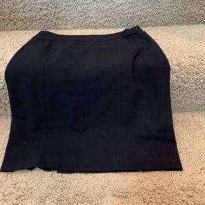 Black pencil skirt